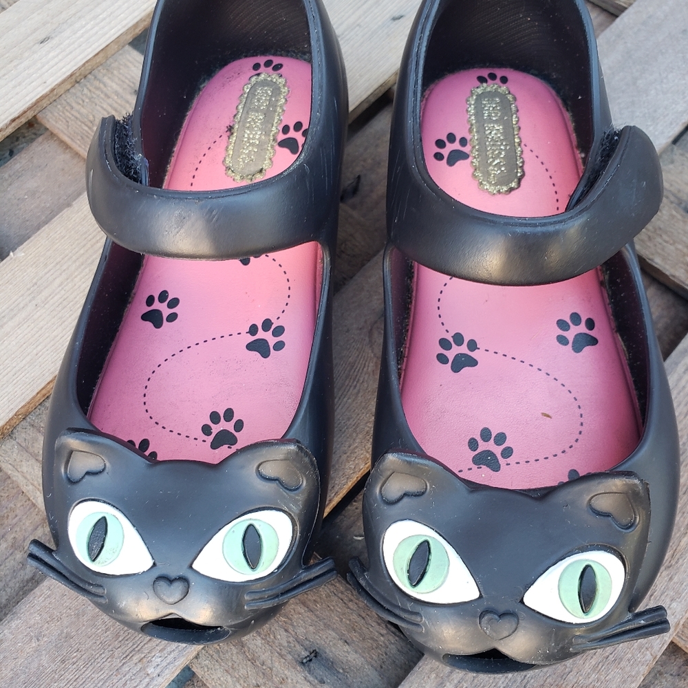 Mini Melissa black cat slip-ons